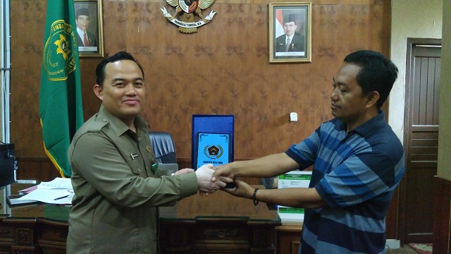 PWI Kutim Silaturrahmi Dengan Ketua Pengadilan Negeri Sangatta Yang Baru,Rahmat Sanjaya, SH,MH.