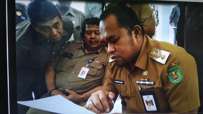 Pertemuan Wabup Kasmidi Dengan Pemilik Tanah Berlangsung Alot, Segel Kantor BKPP Dibuka Kembali