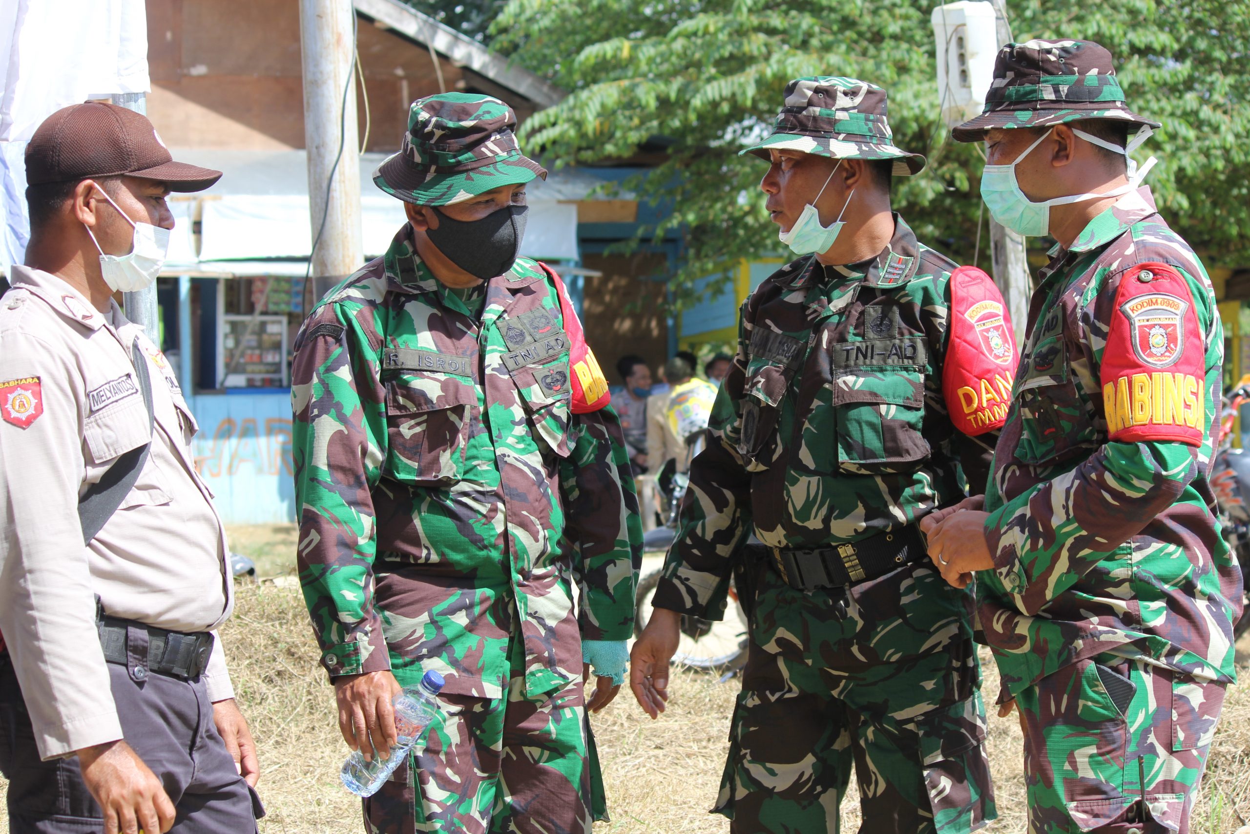 BERITA FOTO: Prajurit Kodim 0909/SGT dan Polisi Diskusikan TMMD Ke 108 Thn 2020